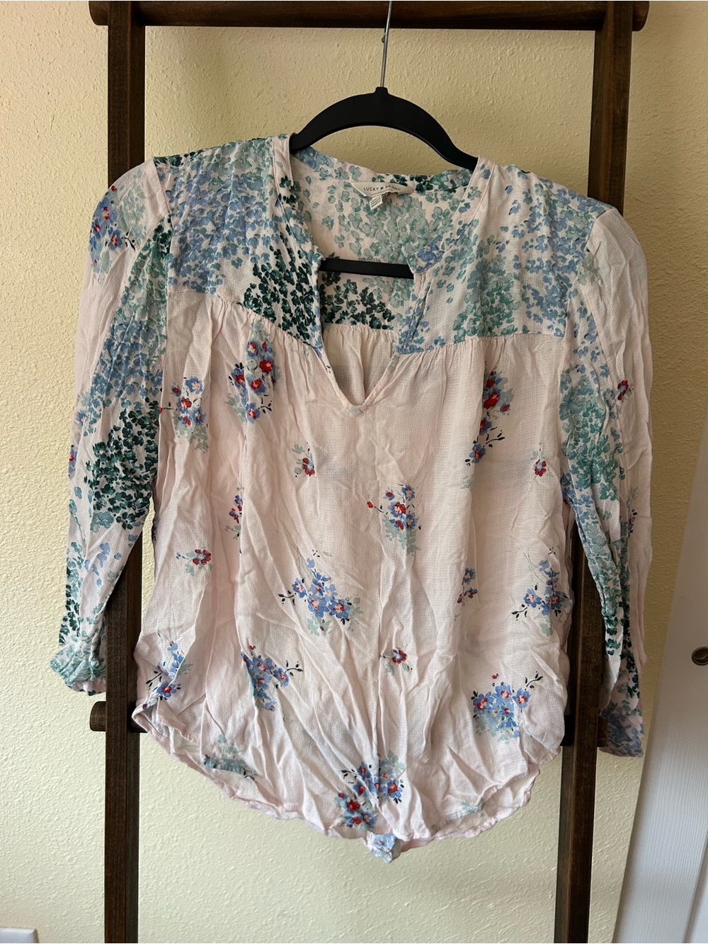 Lucky Brand White With Floral Design Peasant Tunic